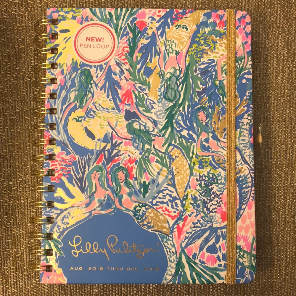 Brand new lily Pulitzer 2019 calendar and agenda